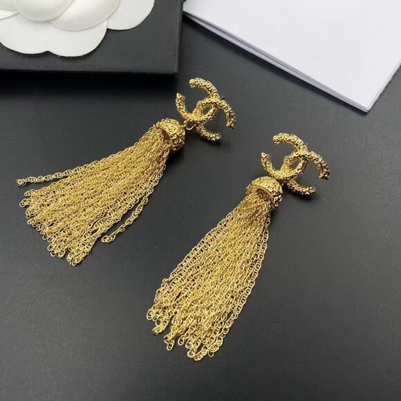 ✨✨Chanel Earring - Picture 1 of 4